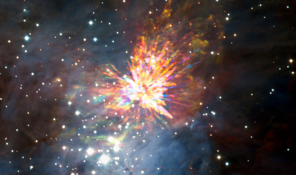 Астрофизики получили изображение суперэффектного взрыва протозвезд в созвездии Ориона
